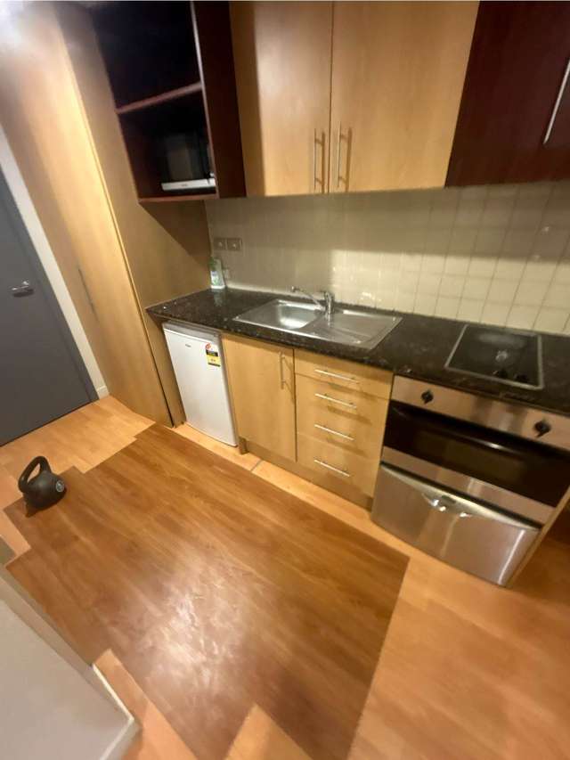 608/76 Wakefield Street City Centre_3