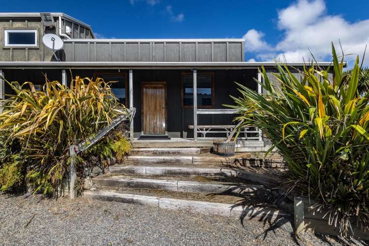 62A Thames Street Ohakune_28