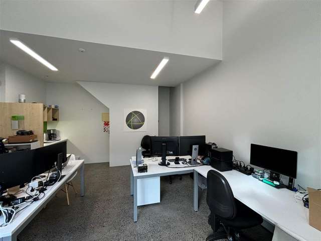 160 Broadway Newmarket_2