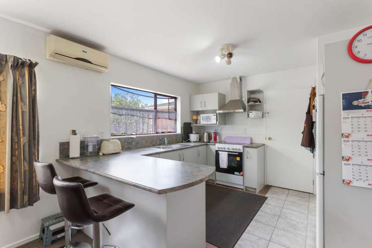 14 Te Kanawa Crescent Henderson_13