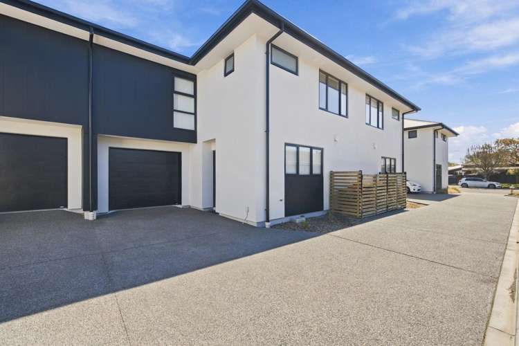2/396 Armagh Street_0