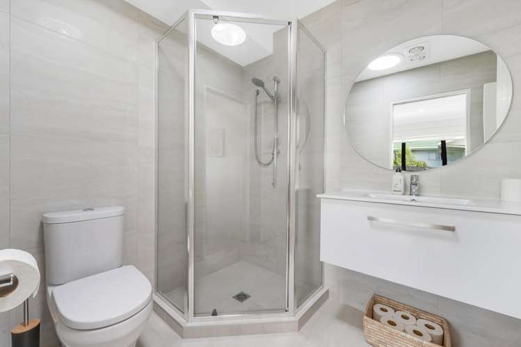 16b Cairngorm Place Highland Park_18