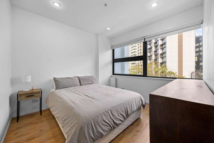 610/18 Beach Road Auckland Central_9