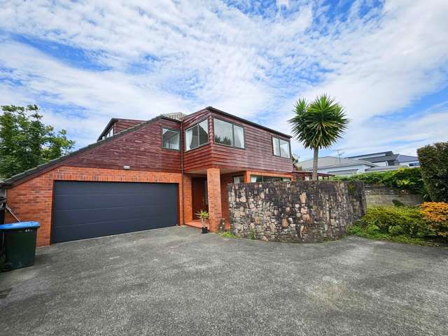 89A St Vincent Avenue, Remuera