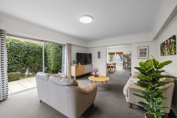 15A St Winifreds Place Bryndwr_9