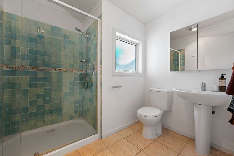 95 Te Aroha Street Hamilton East_12