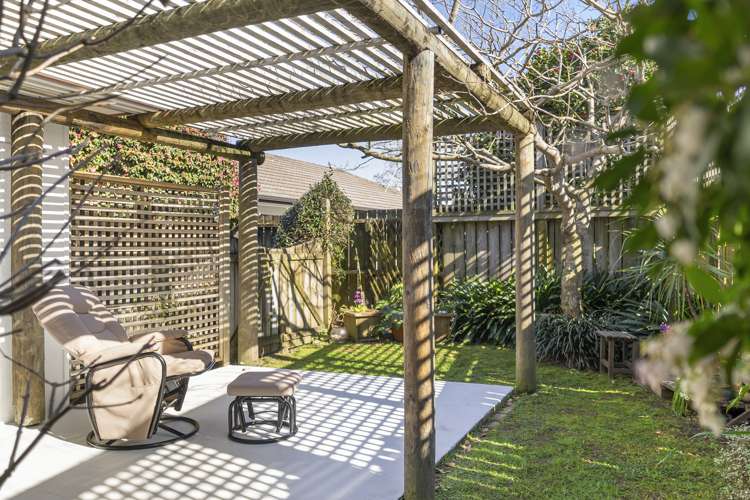 22b Sunrise Avenue Mount Maunganui_13