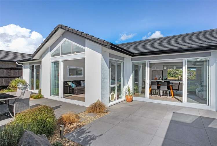 1 Bianca Court Karaka_2