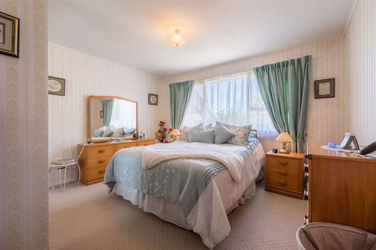 14 Lemnos Place Titirangi_8