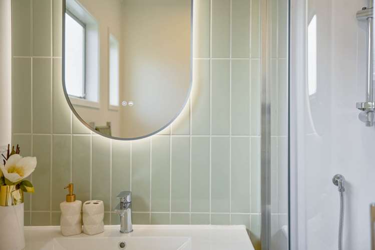 1/20 Celeste Place Totara Vale_17