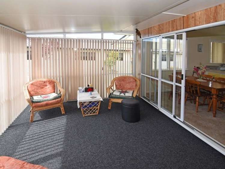 51 Intermediate Street Solway_6