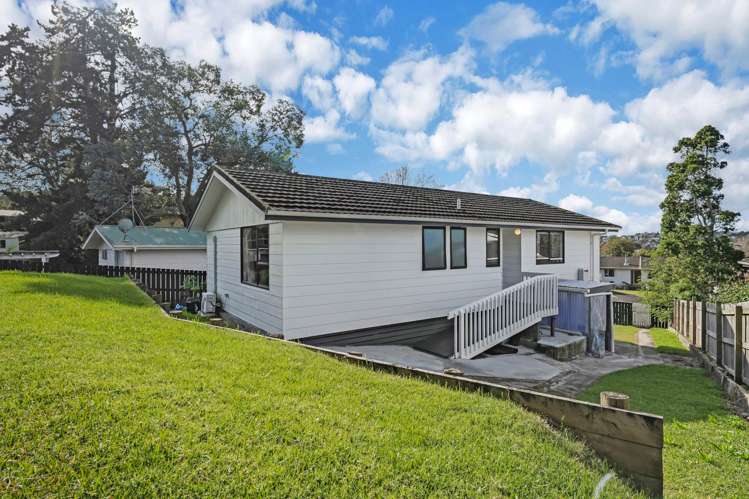 18 Pitcher Place Glen Eden_36