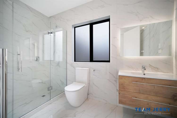 30 Dungloe Avenue Flat Bush_14