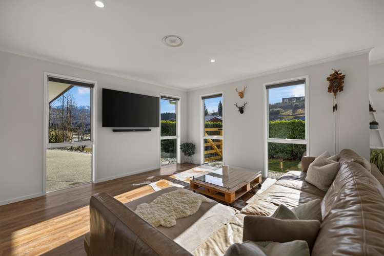 26 Woodstock Road Lower Shotover_9