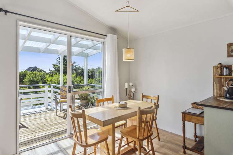 42 Rodney Avenue Te Horo Beach_9