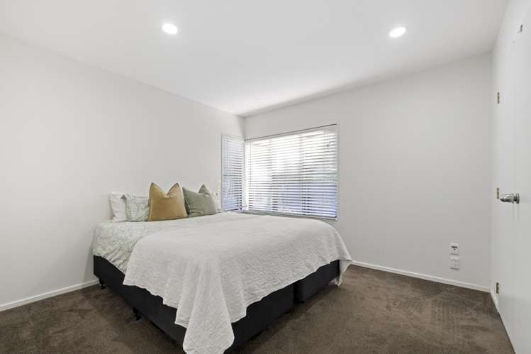 3/8 Golf Road New Lynn_11