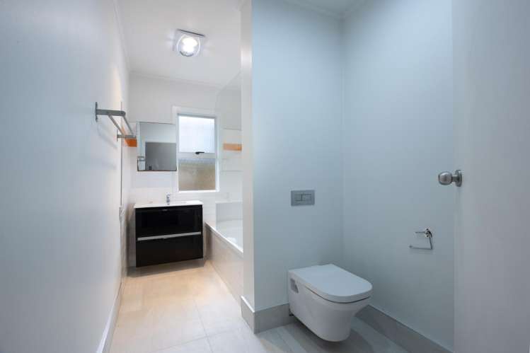 22 Norman Road Titirangi_9