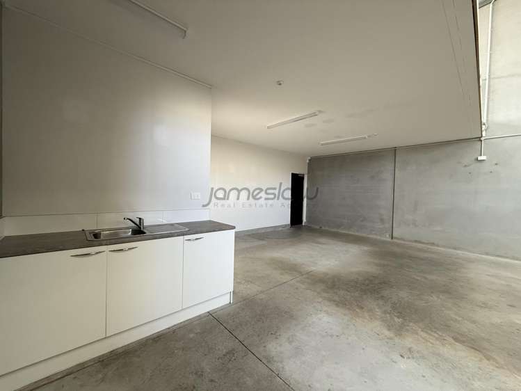 22/36 Peters Way Silverdale_2