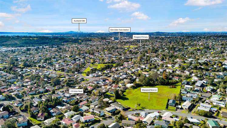 174 Solar Road Glen Eden_16