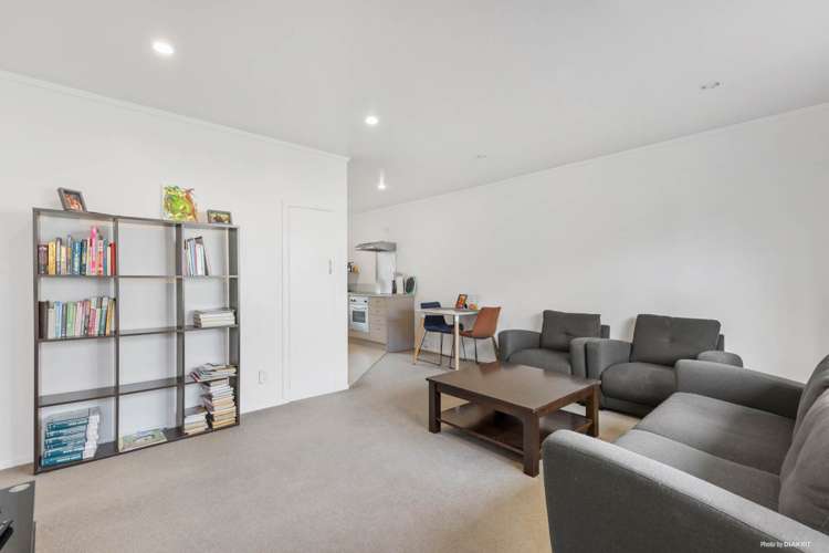 2/191 Onewa Road Birkenhead_6