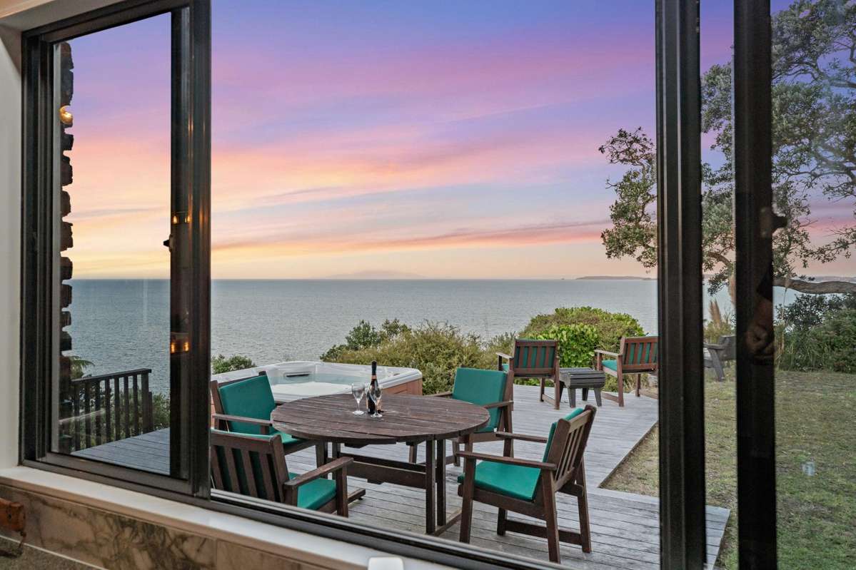 700 Hibiscus Coast Highway_5