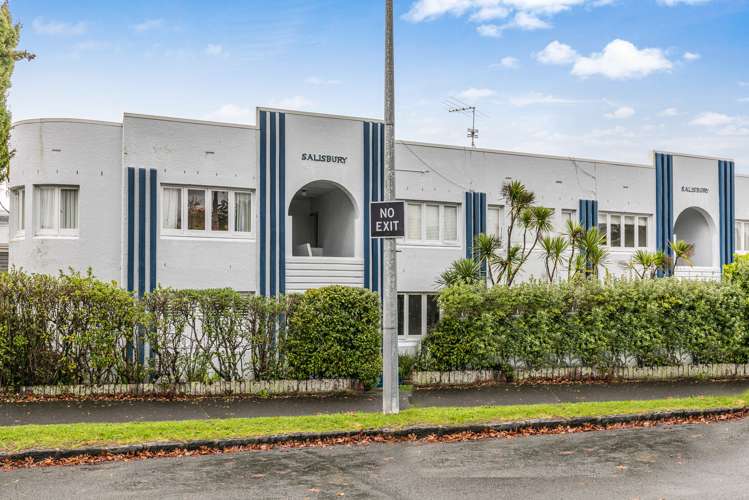 2/2 Salisbury Street Herne Bay_10