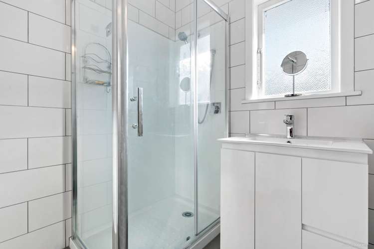 1/11 Cameron Street Papakura_9