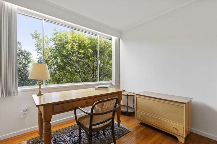 44 Hill Road Hillpark_11