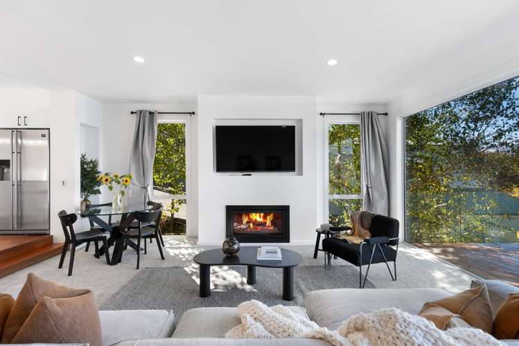 115 Wynyard Crescent Fernhill/Sunshine Bay_9