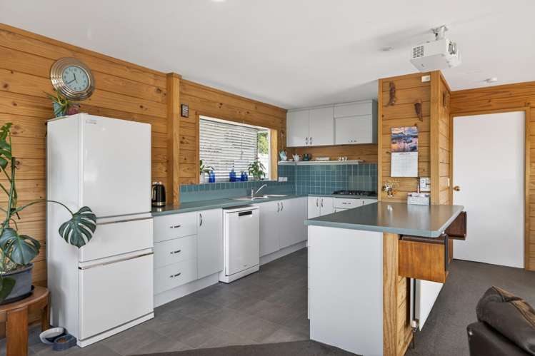 118 Marine Drive Diamond Harbour_8