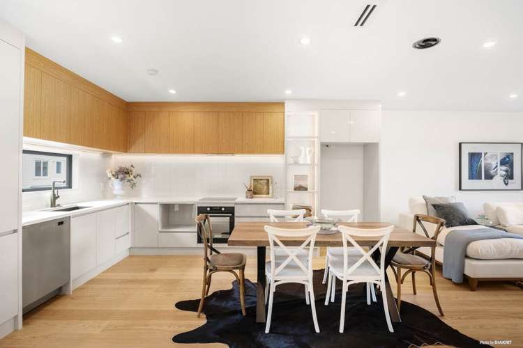 5/12 King Edward Avenue Epsom_26