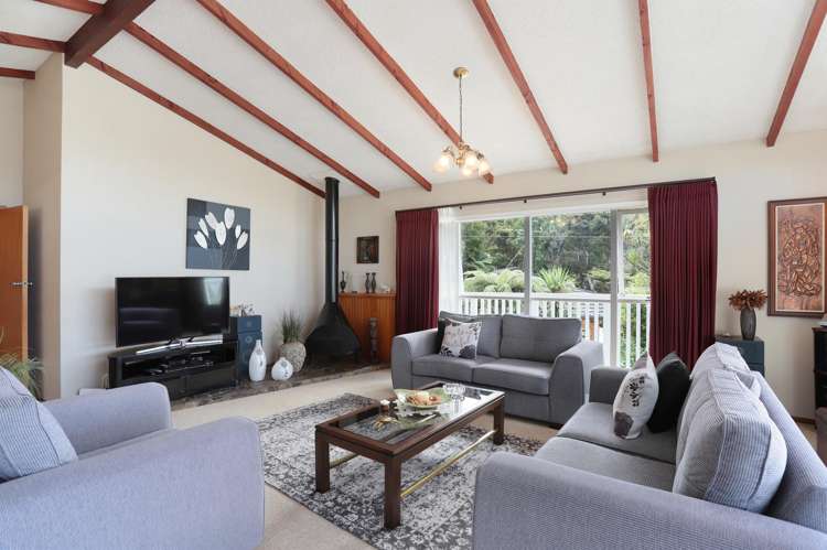 211 Woodlands Park Road Titirangi_6