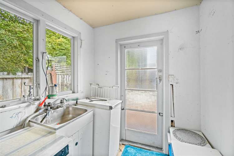 655 Main North Road Belfast_9