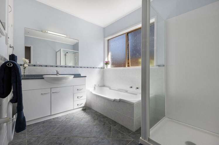 61 Rosario Crescent Red Beach_8