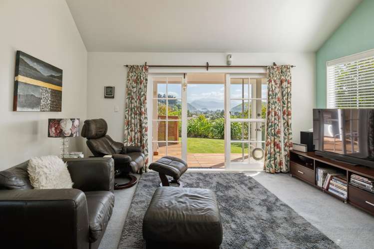 8 and 8a Angle Street Picton_11