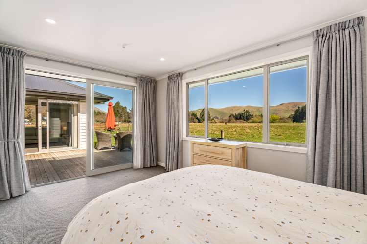 4 Carlisle Street Lumsden Surrounds_9