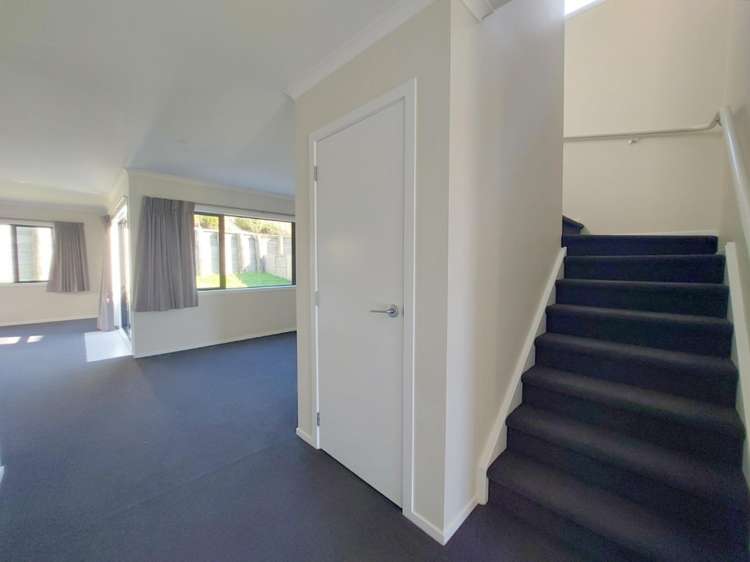 35 Ridgedale Crescent 2743_7