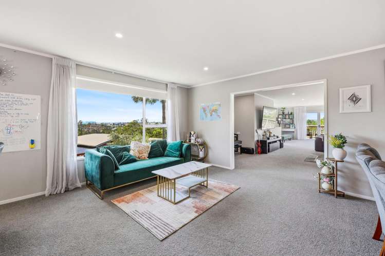 54 Chorley Avenue Massey_46