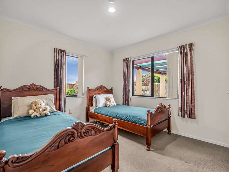 6 Mornington Dell Papamoa Beach_13