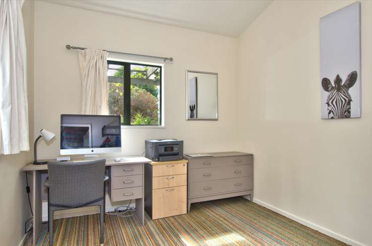 36 Ferry Hill Drive Lower Shotover_16