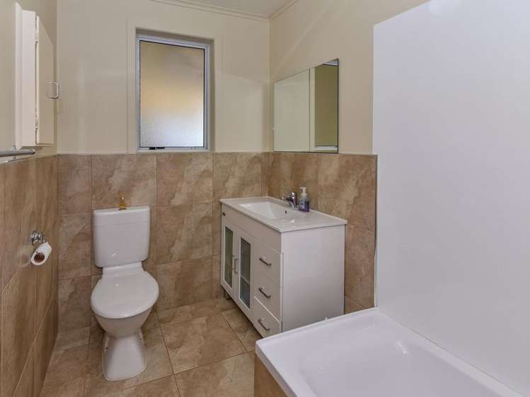 1a Laurie Avenue Papakura_7