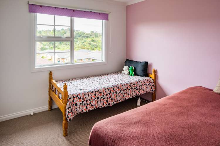 15 Te Puia Drive Aotea_19