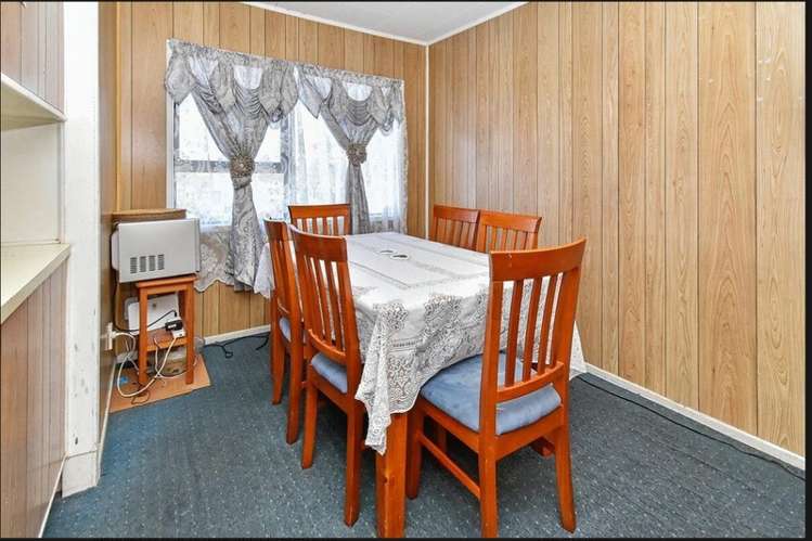 1 Caserta Place Clover Park_4