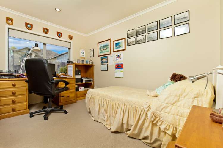 31 Northbrook Close Greenhithe_11