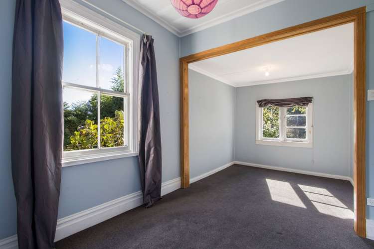 80 Victoria Street Waikino_9