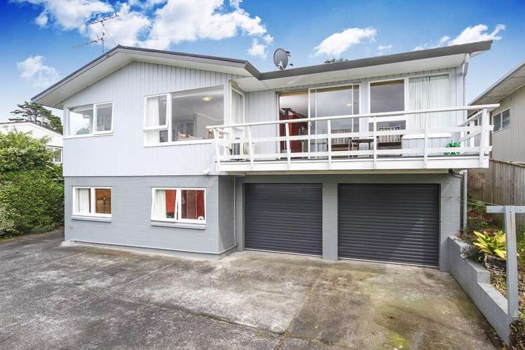 22 Grenada Avenue 10877_4