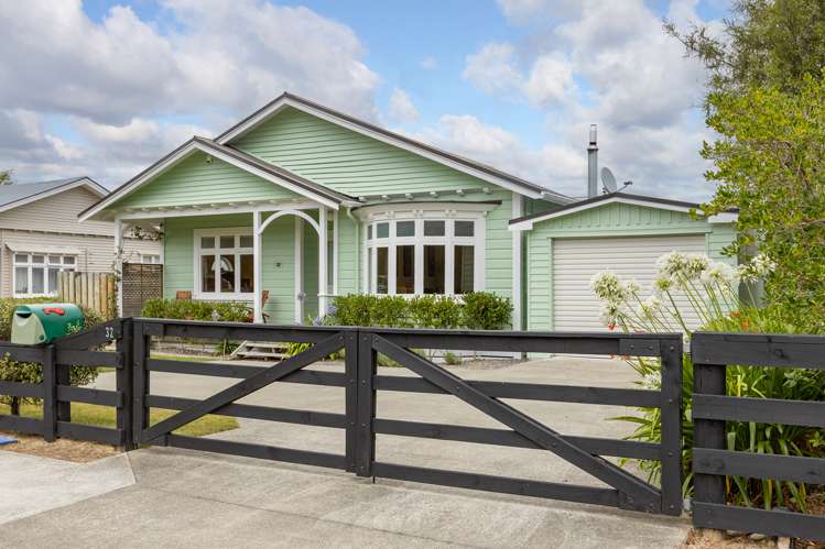 32 Esther Street Martinborough_0