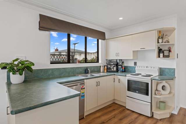 16 Esk Place Mosgiel_3