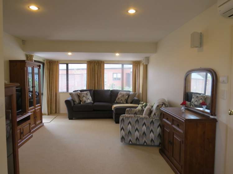 11/28 James Street Lincoln_3