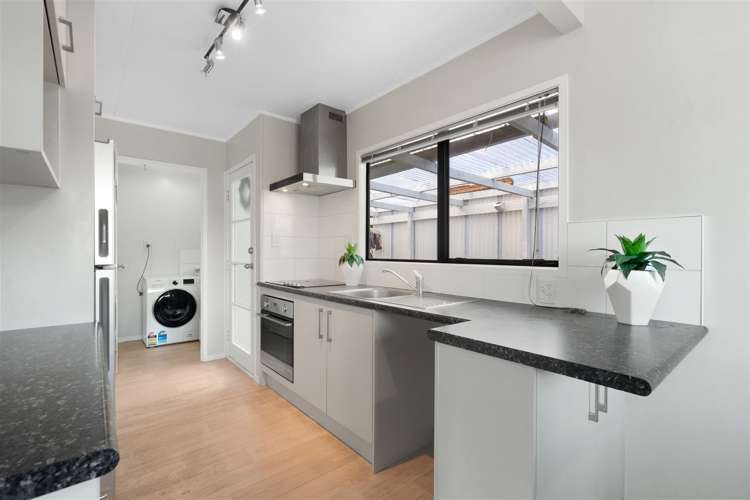 13 Kopu Place Clendon Park_9